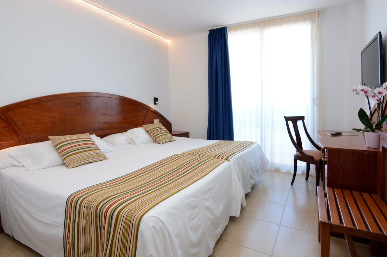 Don Angel - Adults Recommended Otel Santa Susanna Dış mekan fotoğraf
