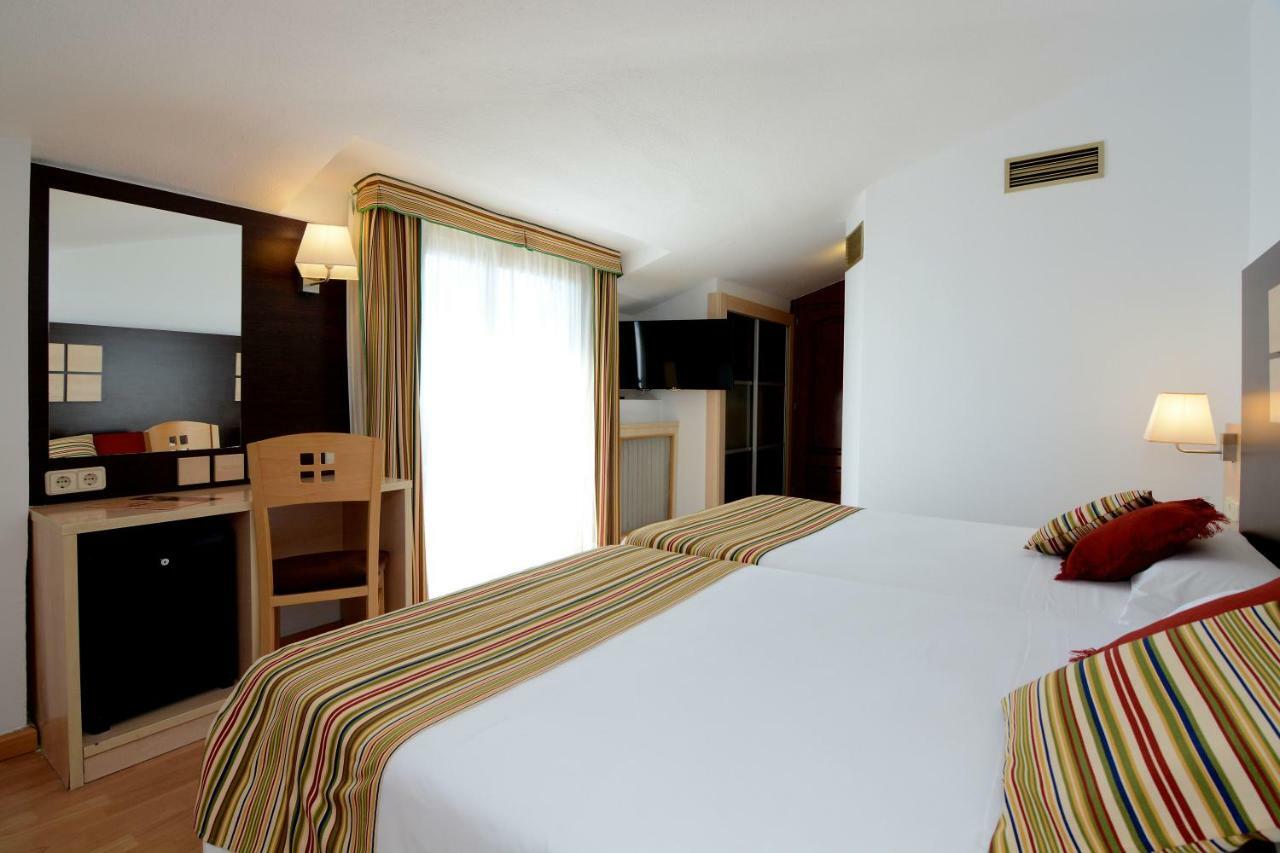 Don Angel - Adults Recommended Otel Santa Susanna Dış mekan fotoğraf
